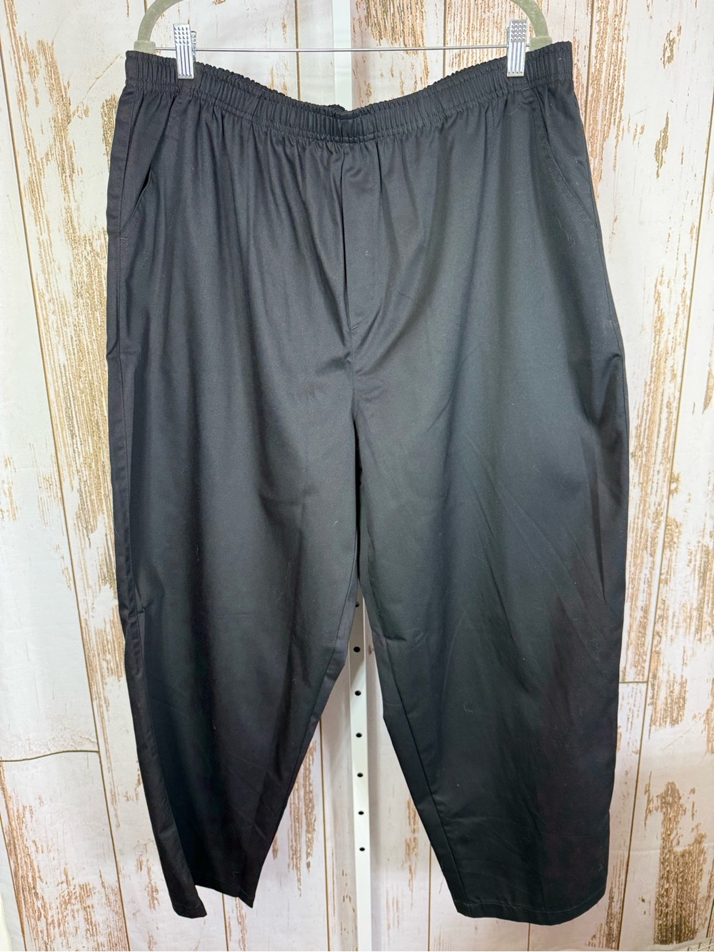 Cabin Creek, Black Elastic Waist Tapered Pants. Size 24W. Pristine condition!